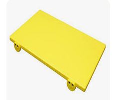 TAGLIERE POLIETILENE cm.40X30X2 CON FERMI/LISTELLO GIALLO