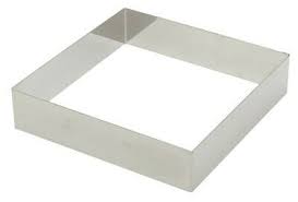 TAGLIAPASTA QUADRO CM.22 47548-05